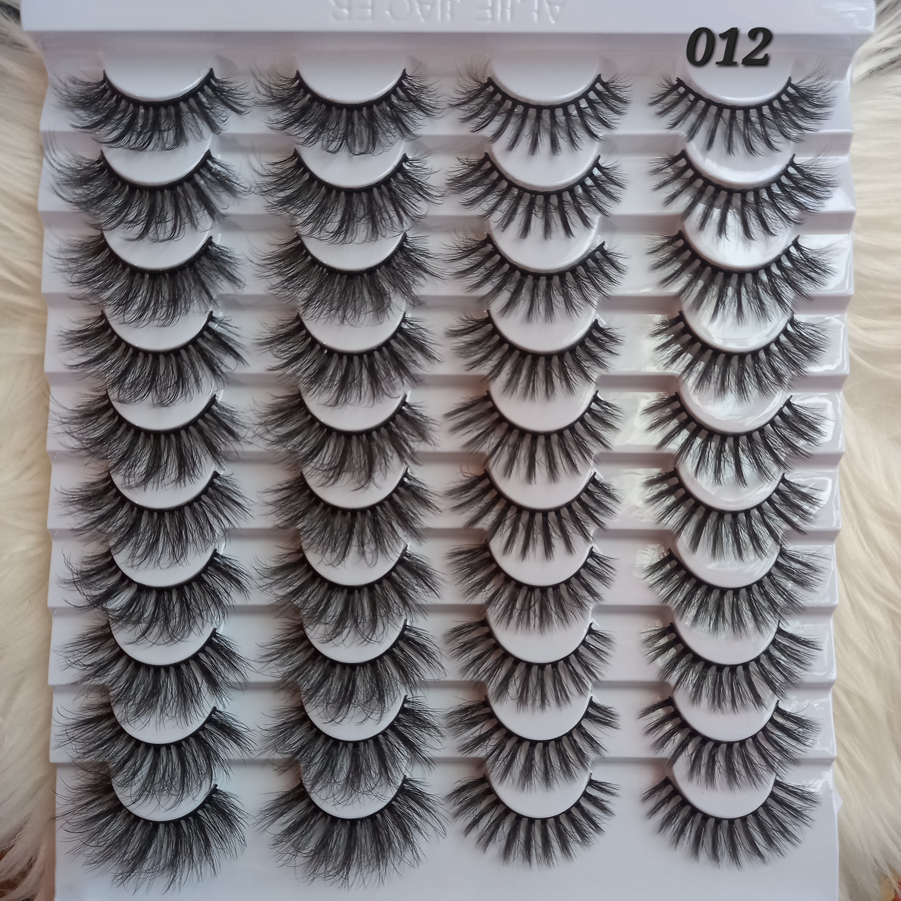 20 Pair Eyelash Pack - 012