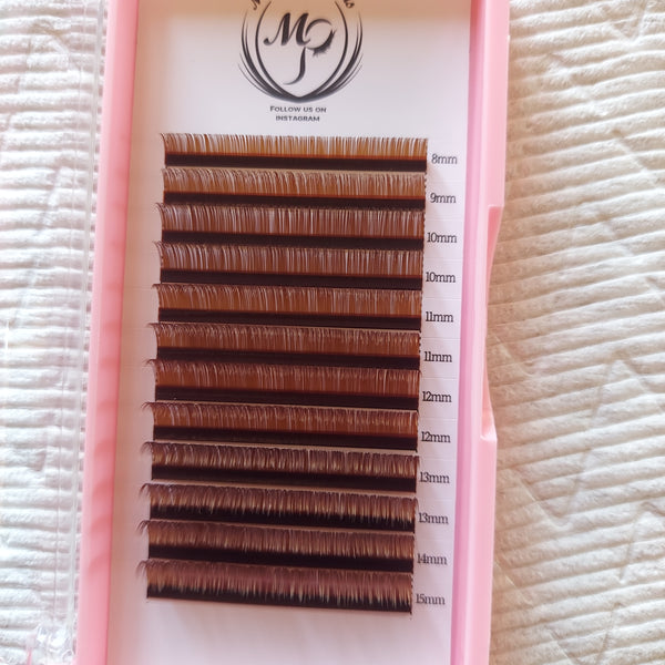 Brown classic lash