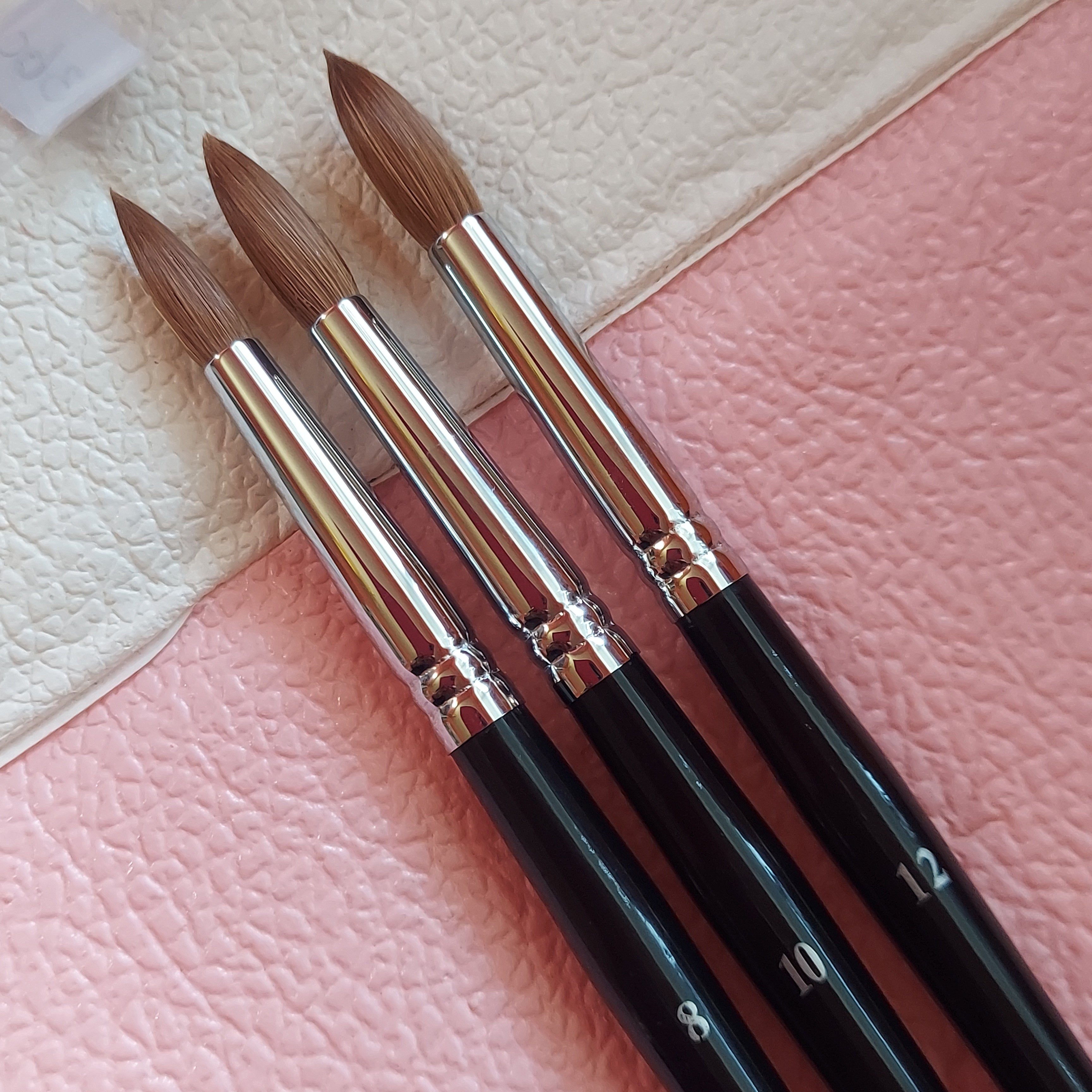 100% Kolinsky Acrylic Brushes