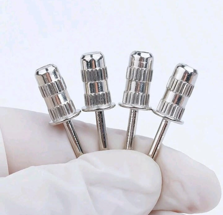 Mandrel bit