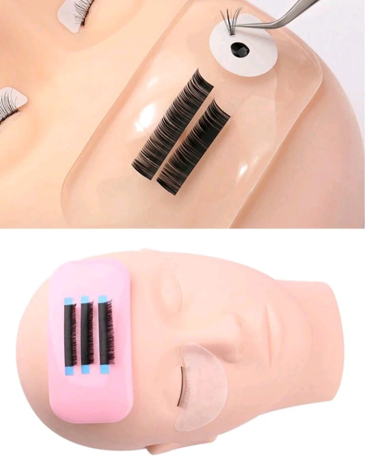 Silicone pads for eyelash grafting