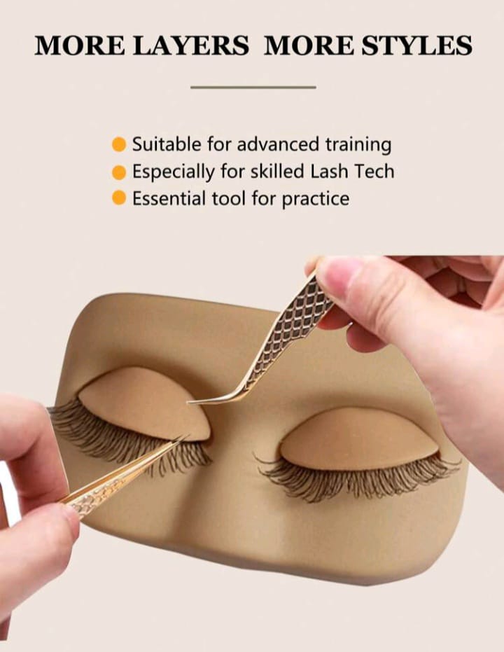 Eyelash mannequin