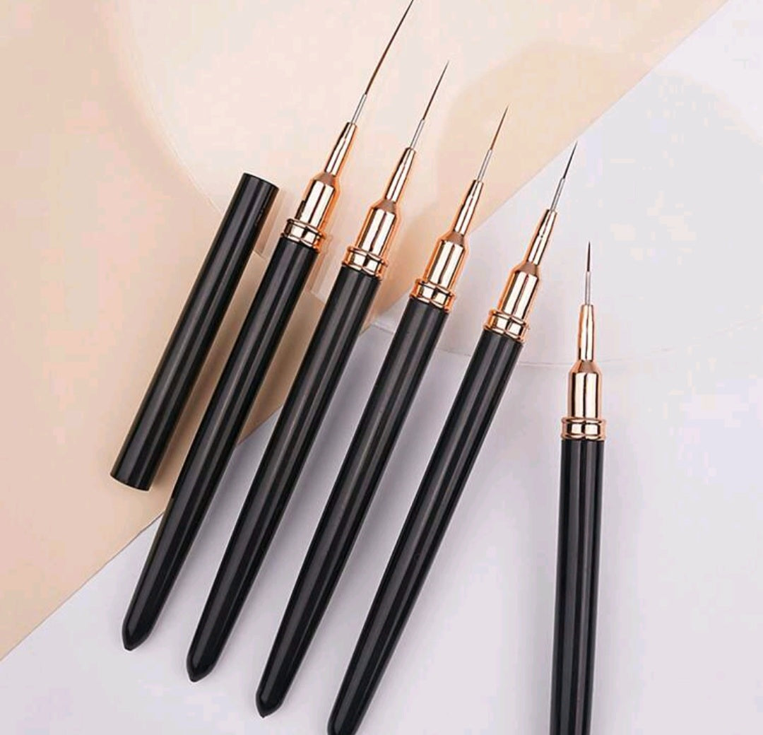 Nail art brushes (5 pcs)