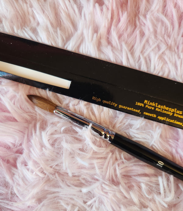 100% Kolinsky Acrylic Brushes