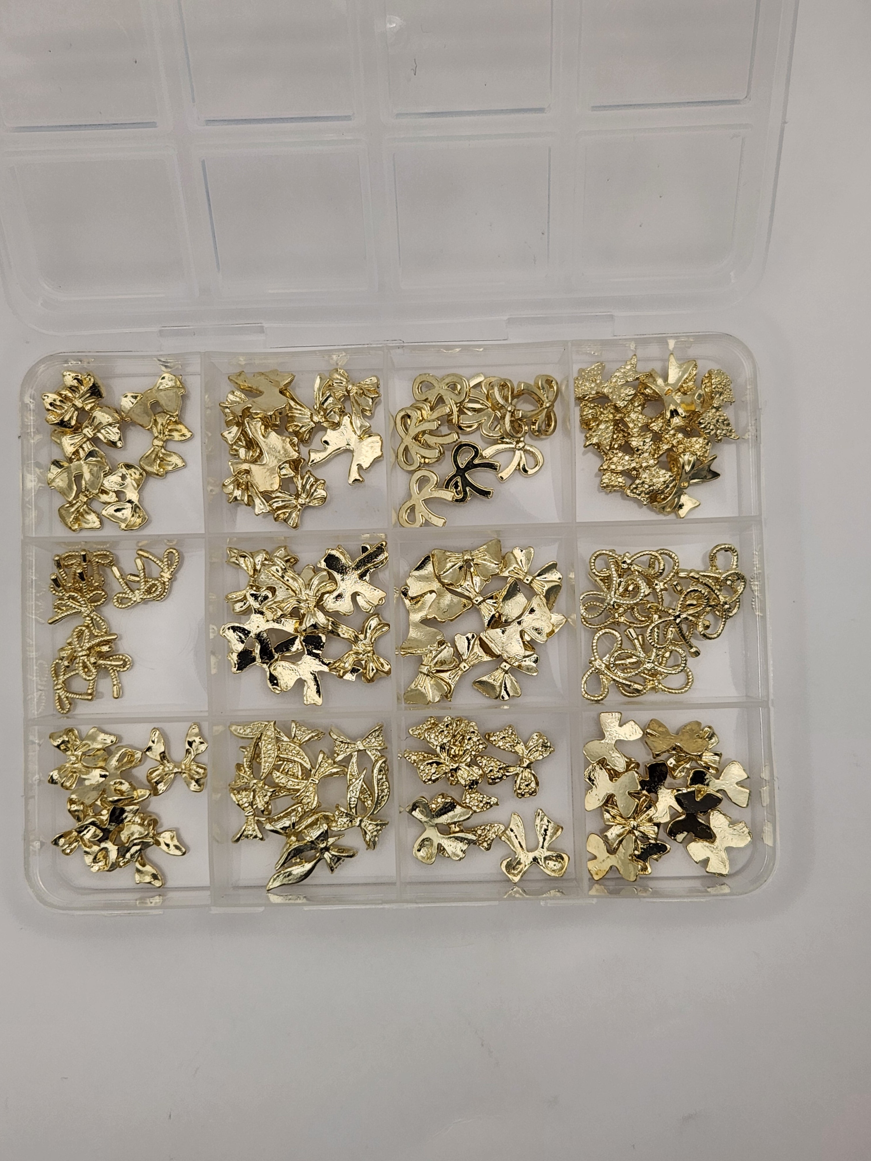 Bow charm tray
