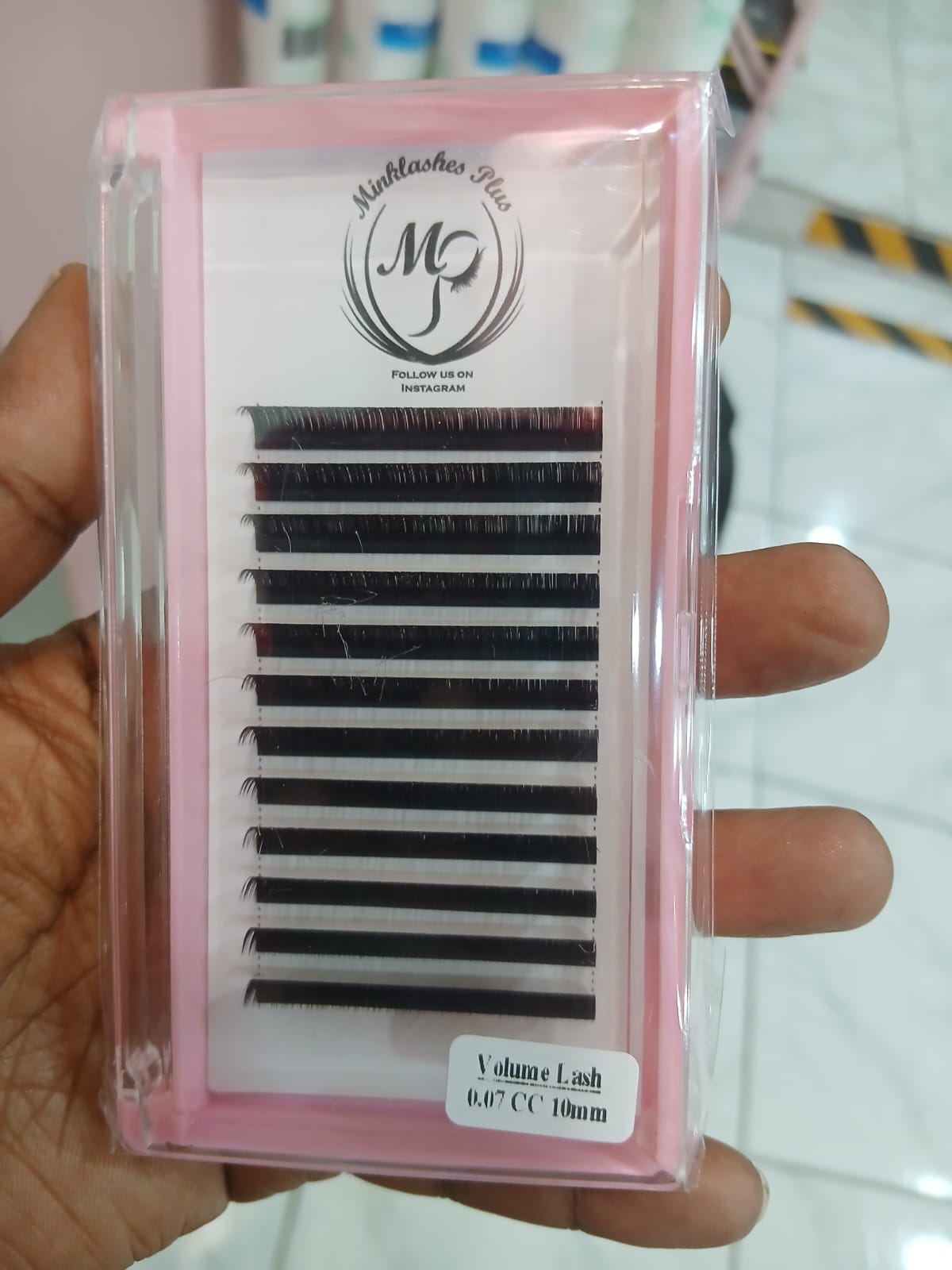 Volume lash (same length)