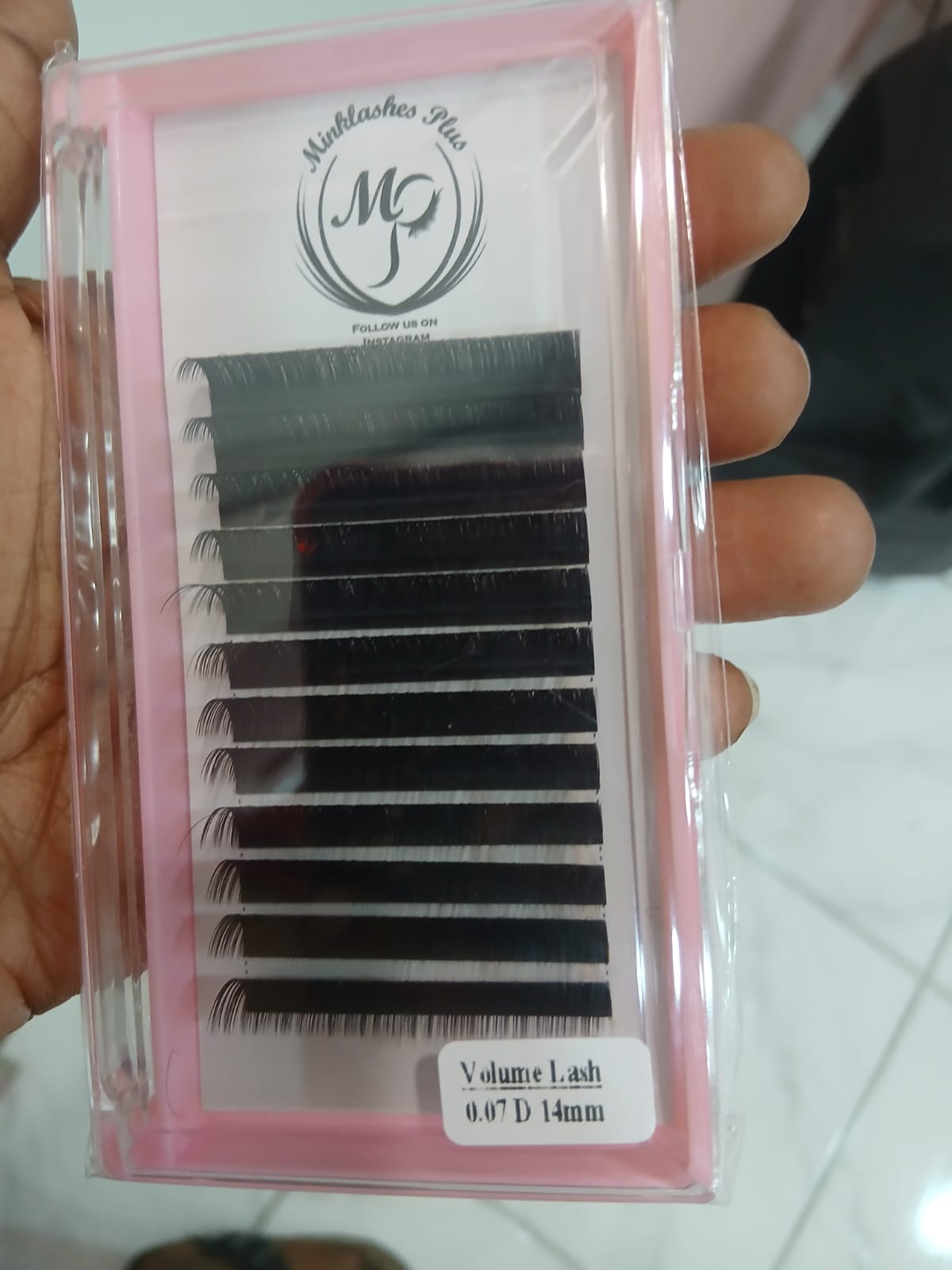 Volume lash (same length)
